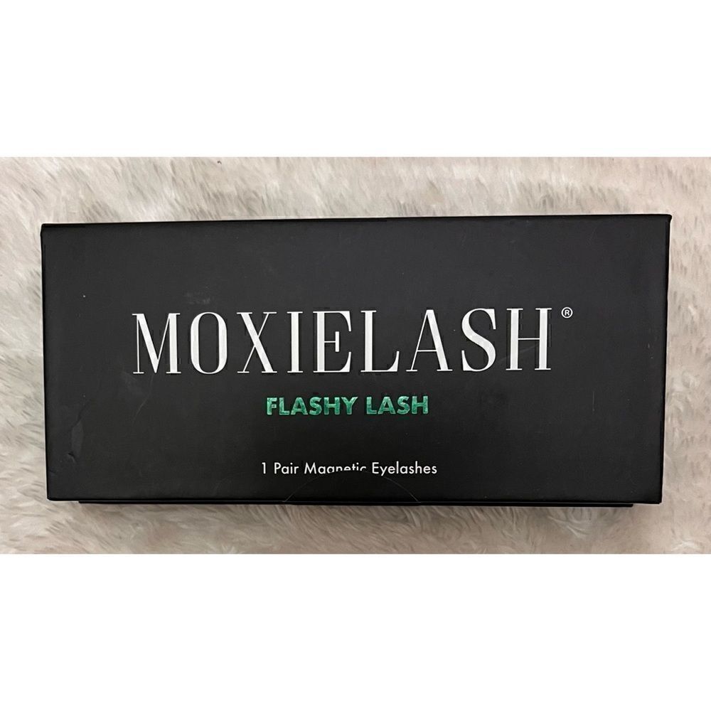 NIB MOXIELASH FLASHY LASH 5 Magnet Mid-Glam - Picture 6 of 9